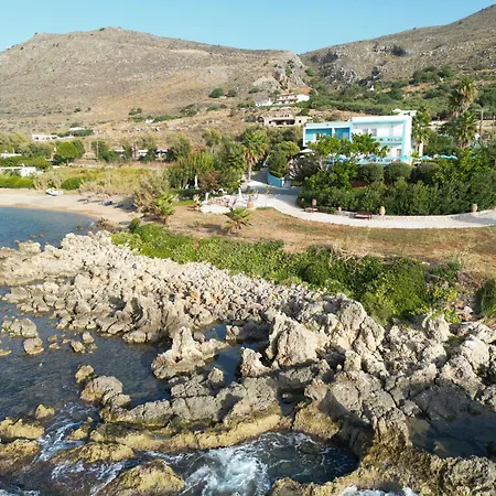 Kanakis Blue Hotel de apartamente Petres (Rethymno)